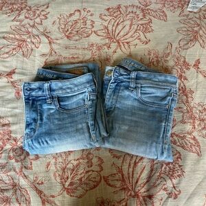 American Eagle Light Wash Jeans